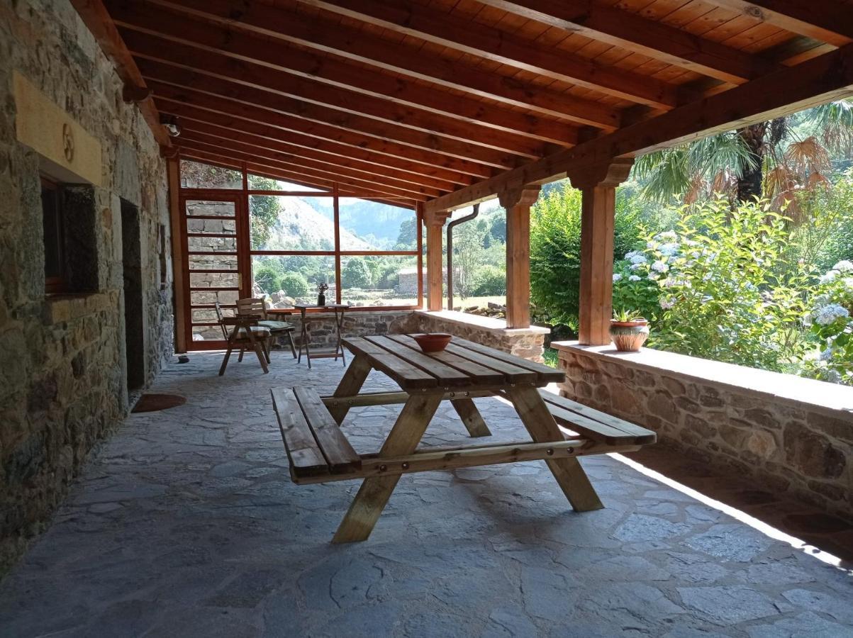 Amplia Y Comoda Casa De Piedra Con Porche Y Jardin Сан-Роке-де-Риомьера Экстерьер фото